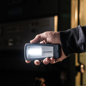KÄSIVALAISIN MINIFORM LED  7