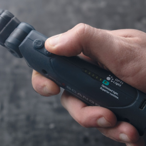 KÄSIVALAISIN MINI SLIM SCANGRIP 3