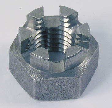 KRUUNUMUTTERI M8X1 DIN935