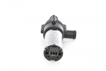 Lisävesipumppu (jäähdytysnestekierto)